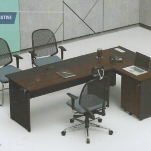 Meja Executive